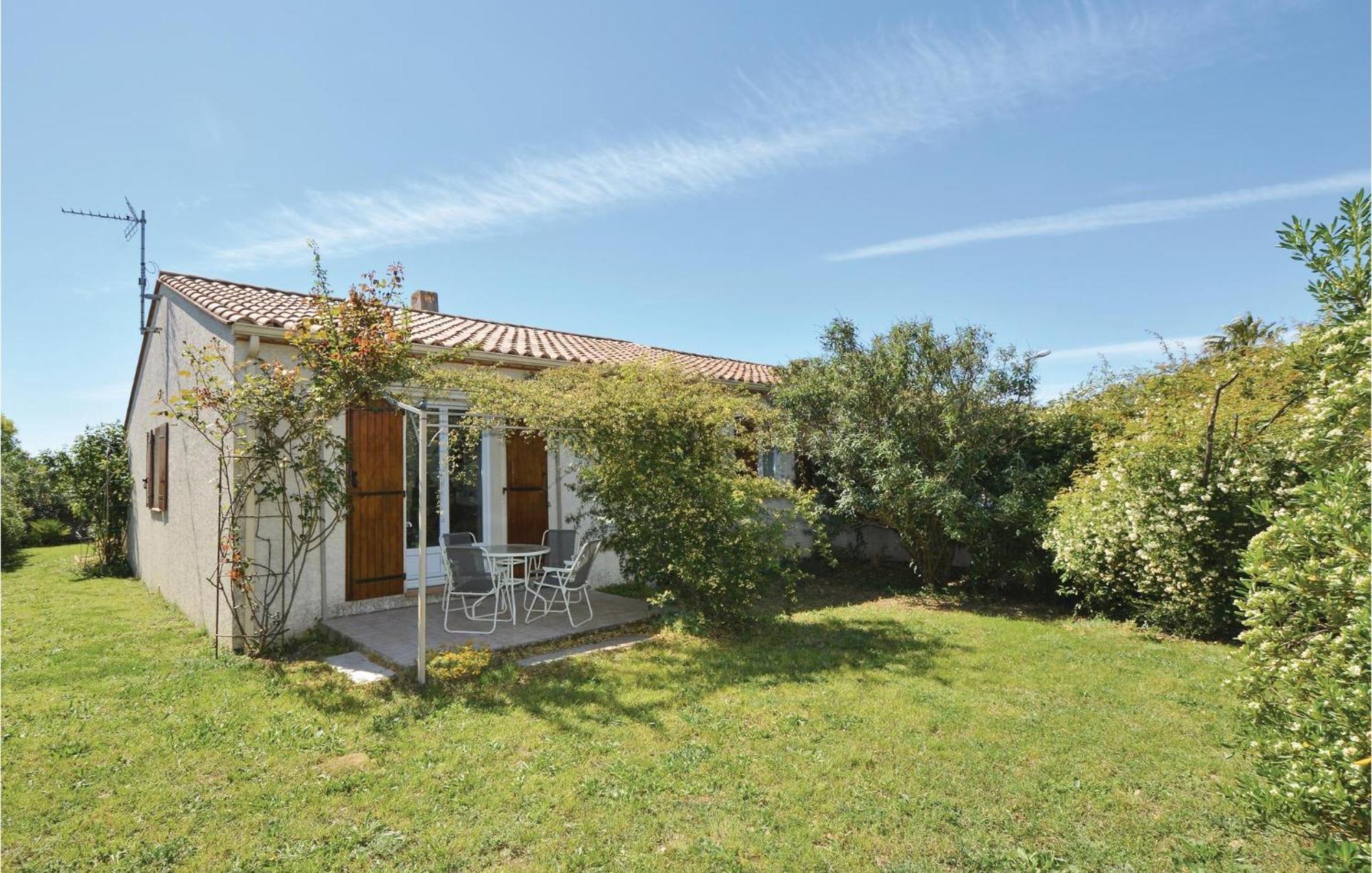 3 Bedroom Beautiful Home In Pignan Luaran gambar