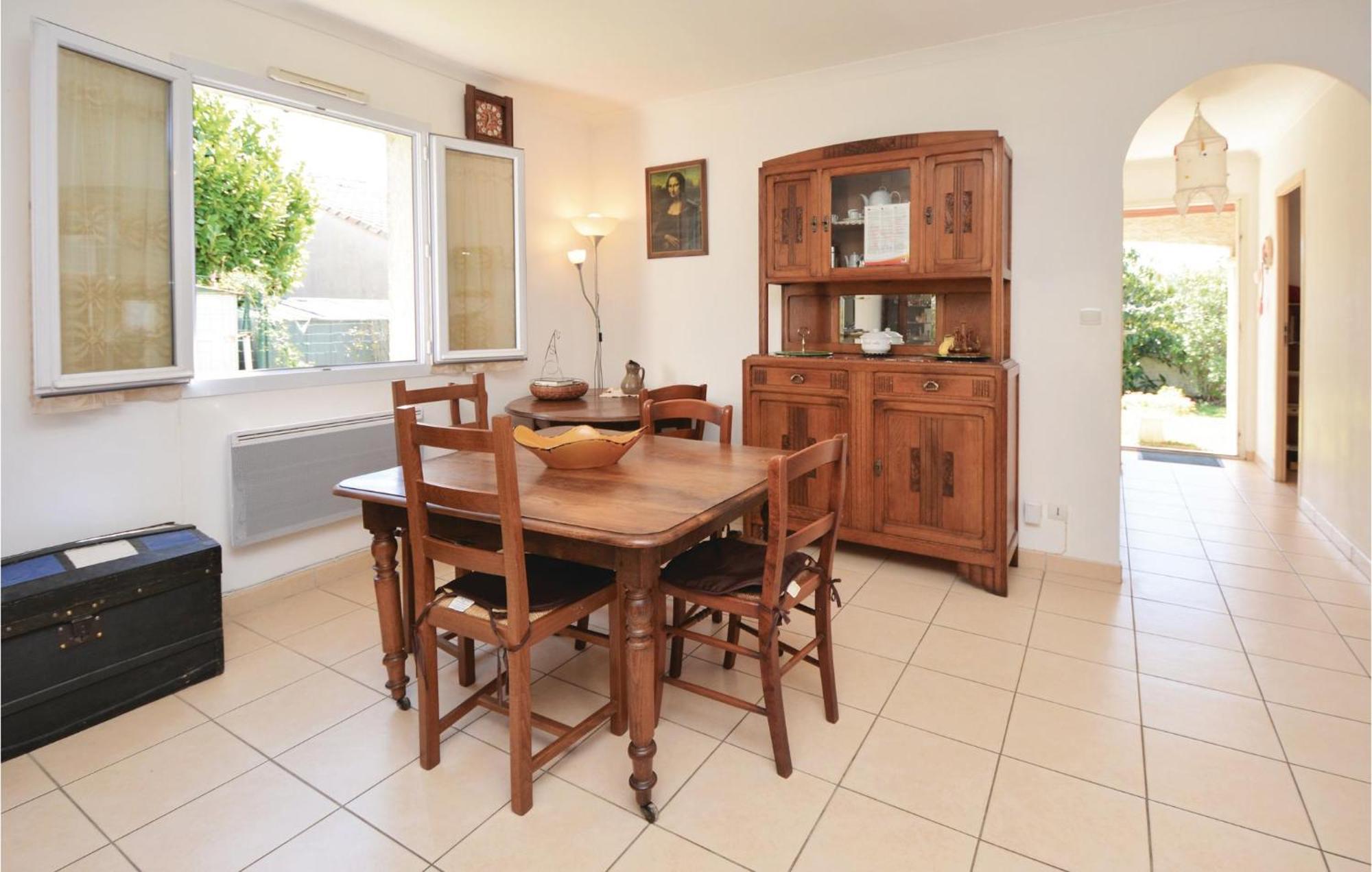 3 Bedroom Beautiful Home In Pignan Luaran gambar